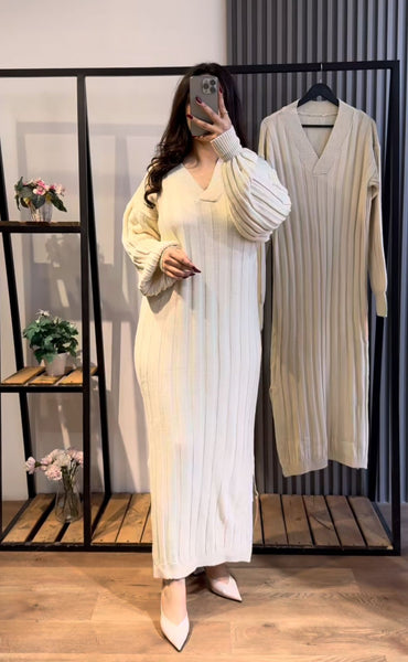 Robe col v avec manche bouffante