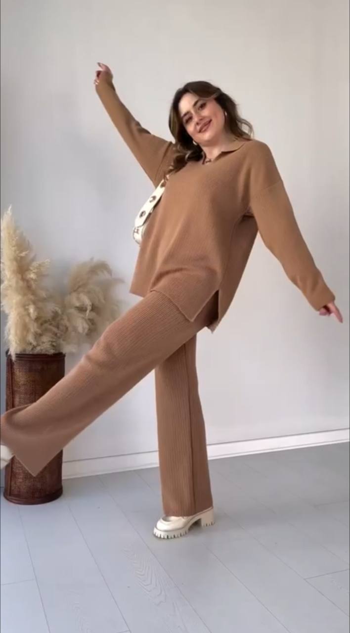 Ensemble Pantalon et pull avec col en laine