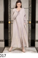 Robe longue boutonnée avec broderie florale