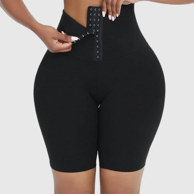 Gaine Short
